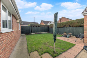 Photo 25- click for photo gallery